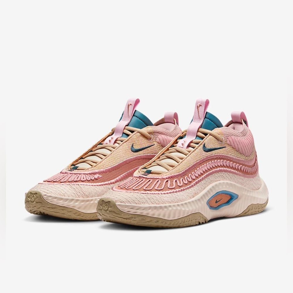 Nike Cosmic Unity 3 Basketball Shoes